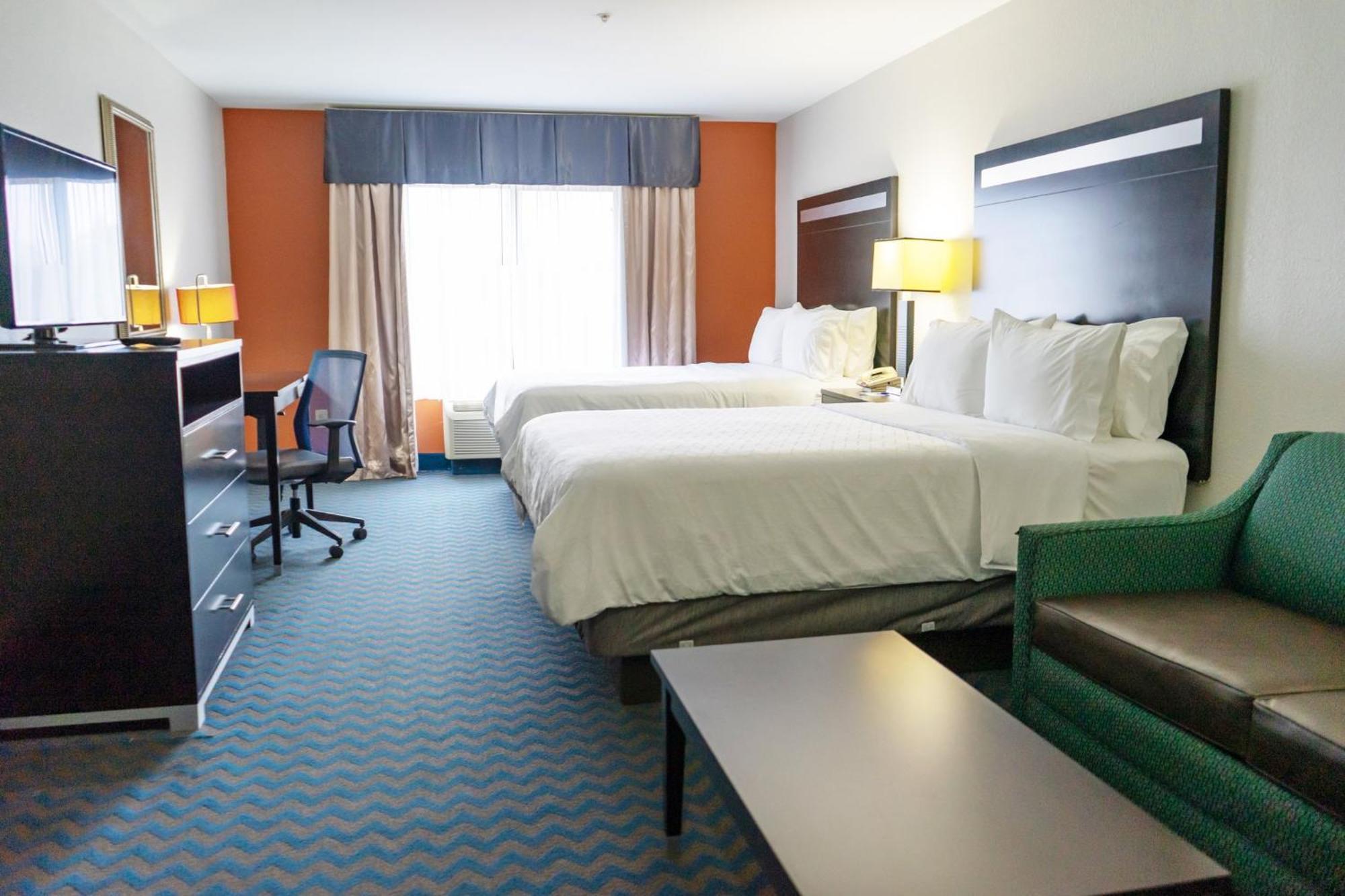 Holiday Inn Express & Suites Roanoke Rapids By Ihg Buitenkant foto
