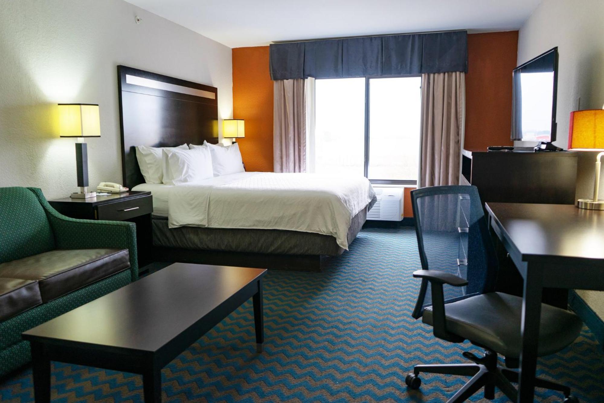 Holiday Inn Express & Suites Roanoke Rapids By Ihg Buitenkant foto