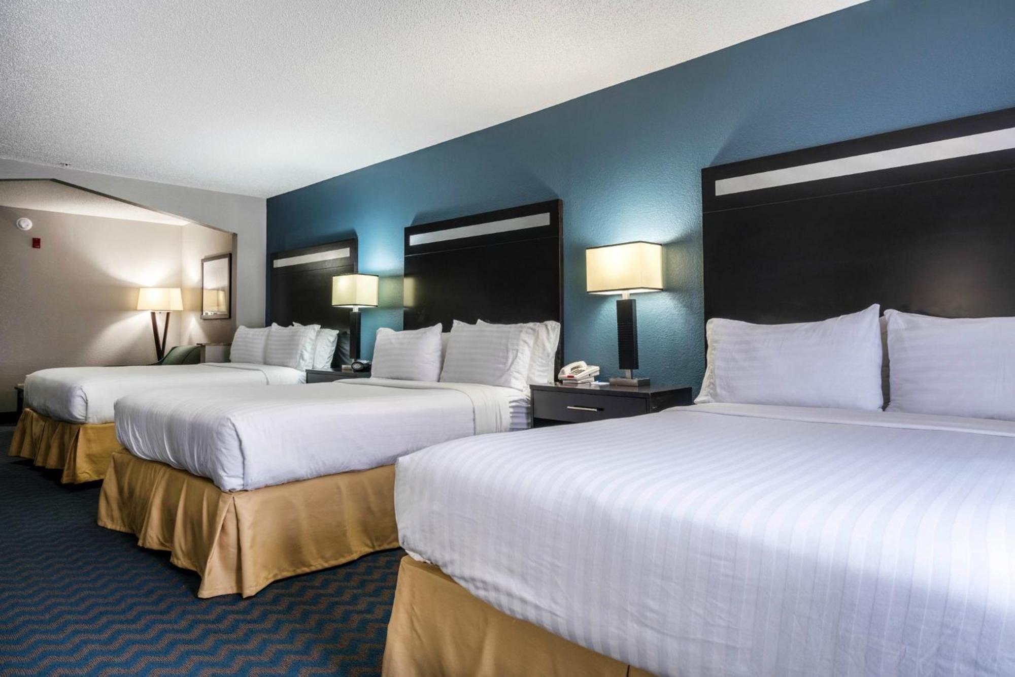 Holiday Inn Express & Suites Roanoke Rapids By Ihg Buitenkant foto