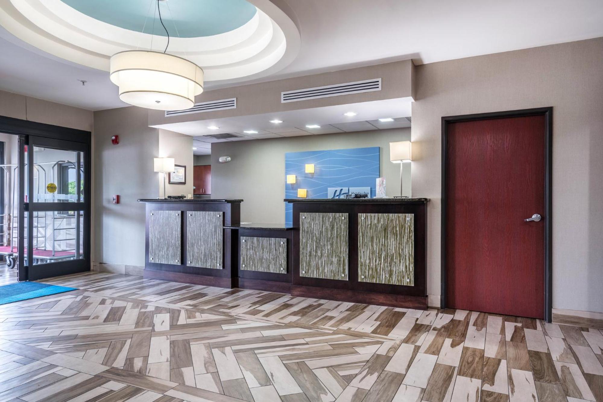 Holiday Inn Express & Suites Roanoke Rapids By Ihg Buitenkant foto